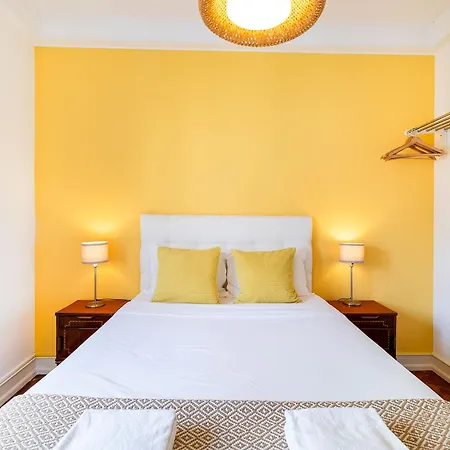 Telhal By Hill Lisbon