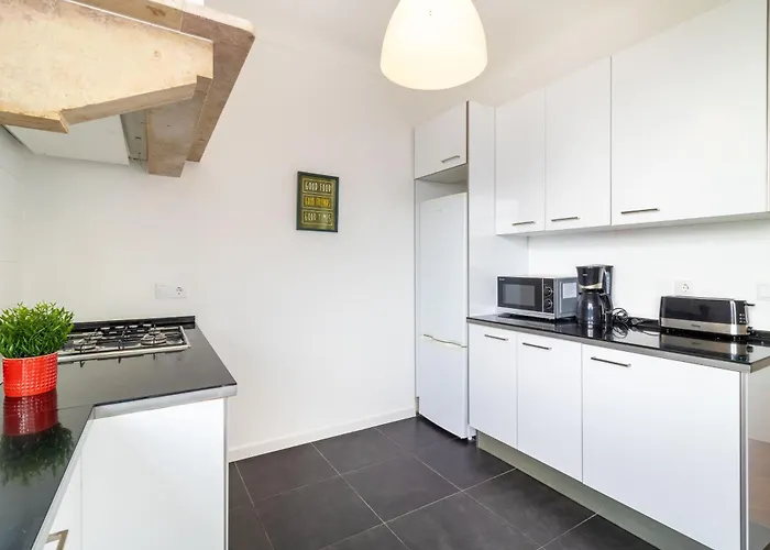 Telhal By Hill Apartamento